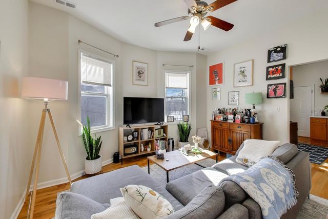 1620 N SPAULDING Avenue, Chicago, IL 60647