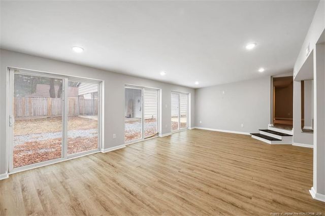 4595 Ferncreek Drive, Fayetteville, NC 28314