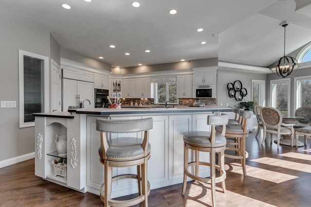 W7373 SPRING VALLEY DRIVE, Greenville, WI 54952