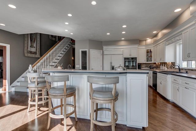 W7373 SPRING VALLEY DRIVE, Greenville, WI 54952