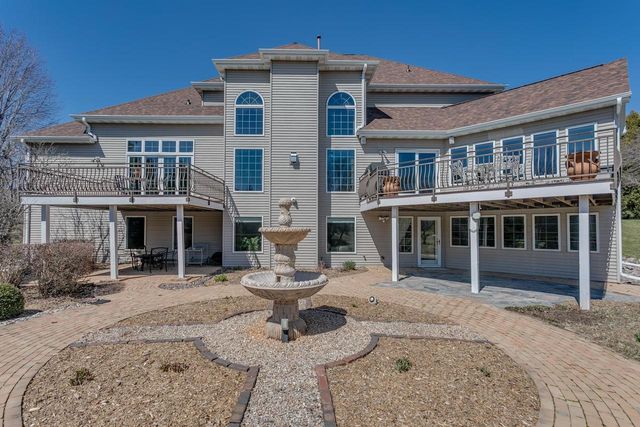 W7373 SPRING VALLEY DRIVE, Greenville, WI 54952
