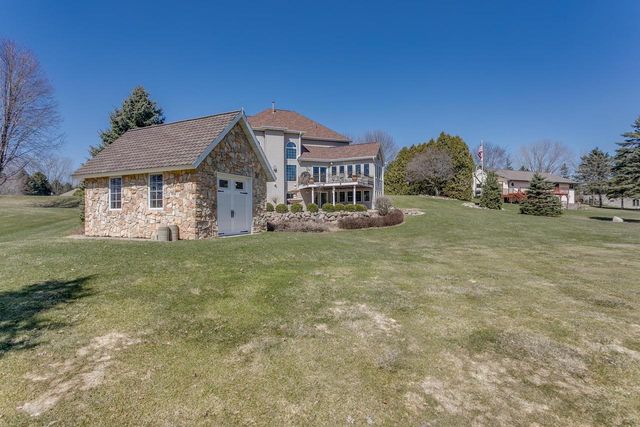 W7373 SPRING VALLEY DRIVE, Greenville, WI 54952