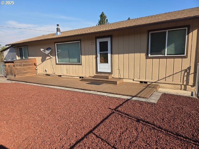 375 JORDAN CREEK Rd, Riddle, OR 97469