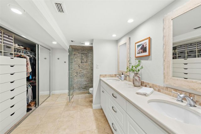 122 World Of Tennis SQ 122, Lakeway, TX 78738