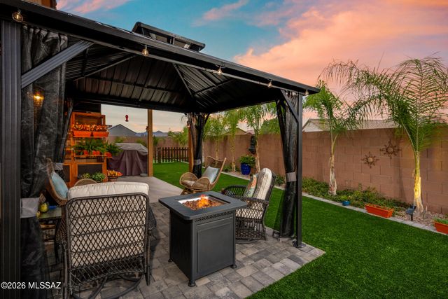 5829 W Pinto Loop, Tucson, AZ 85742