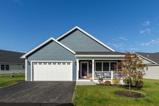 27 MULBERRY Lane, Epping, NH 03042