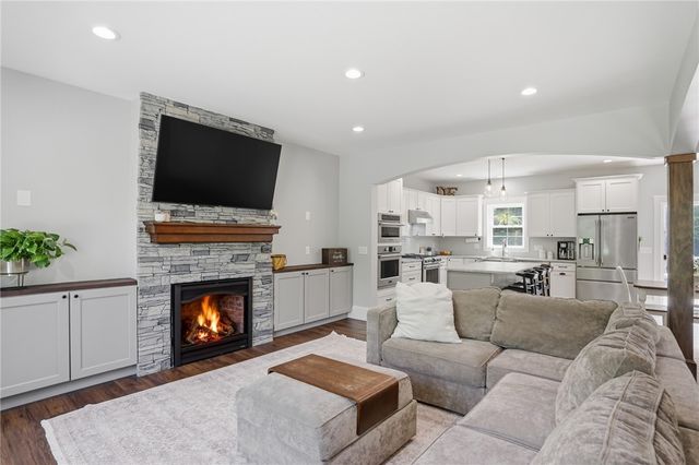 130 Jackson Schoolhouse Road, Burrillville, RI 02859