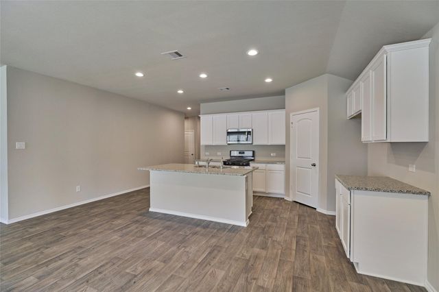 13868 Rock Island Trail, Conroe, TX 77384
