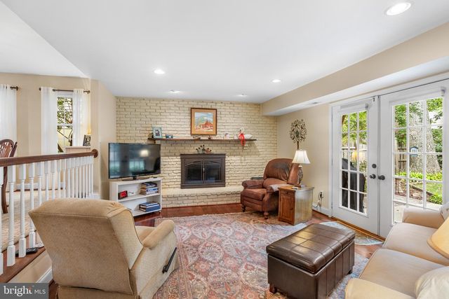 433 YORKSHIRE DR, Severna Park, MD 21146