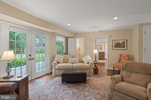 433 YORKSHIRE DR, Severna Park, MD 21146