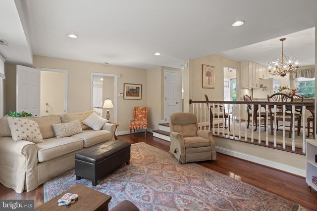 433 YORKSHIRE DR, Severna Park, MD 21146
