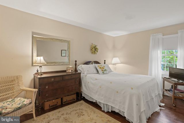 433 YORKSHIRE DR, Severna Park, MD 21146