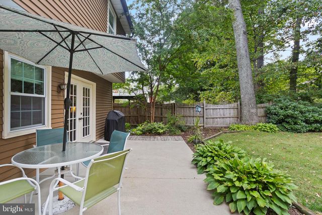 433 YORKSHIRE DR, Severna Park, MD 21146