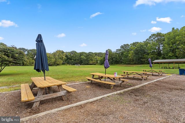 433 YORKSHIRE DR, Severna Park, MD 21146