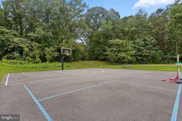 433 YORKSHIRE DR, Severna Park, MD 21146