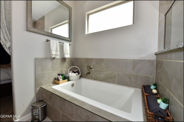 12919 Aberdare Drive, El Paso, TX 79928