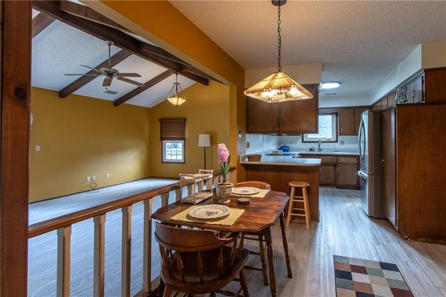 2475 Brookside Drive, Lawrence, KS 66047
