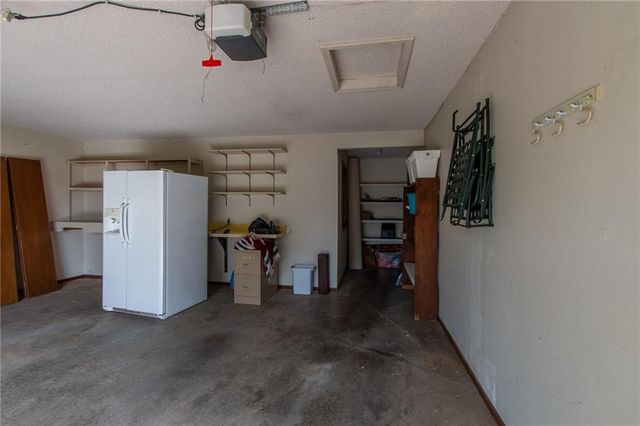 2475 Brookside Drive, Lawrence, KS 66047