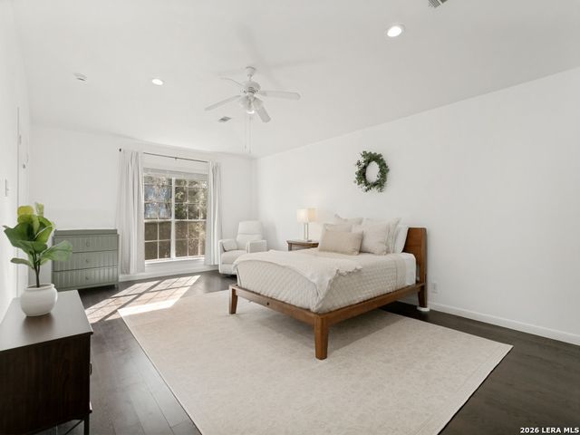 2402 Encino Cedros, San Antonio, TX 78259