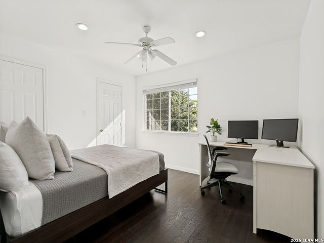 2402 Encino Cedros, San Antonio, TX 78259