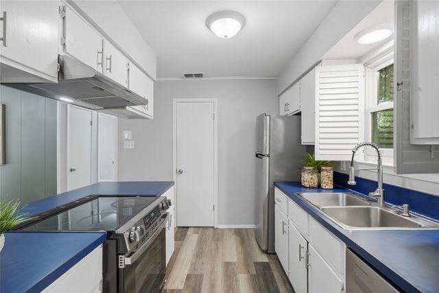 3004 Montclair Place, Denton, TX 76209