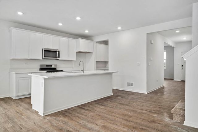 17225 Munster Lane, Tinley Park, IL 60477