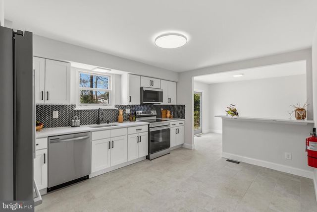 107 JOYCE WAY, Berlin, NJ 08009