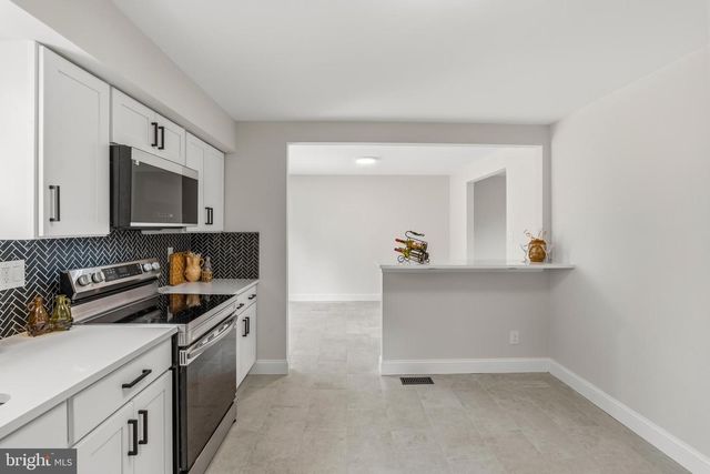 107 JOYCE WAY, Berlin, NJ 08009