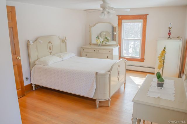 8874 Us Route 9W, Athens, NY 12015