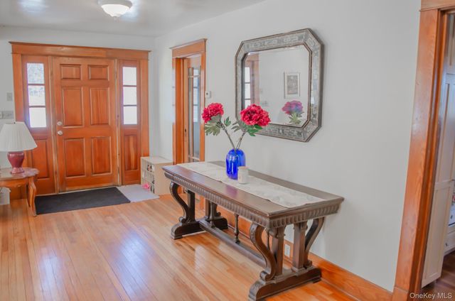 8874 Us Route 9W, Athens, NY 12015