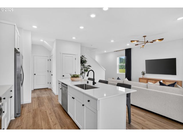 2319 Ash St, Woodland, WA 98674