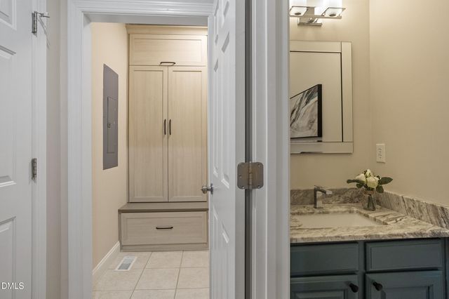 7367 Fontana Ridge Lane, Raleigh, NC 27613