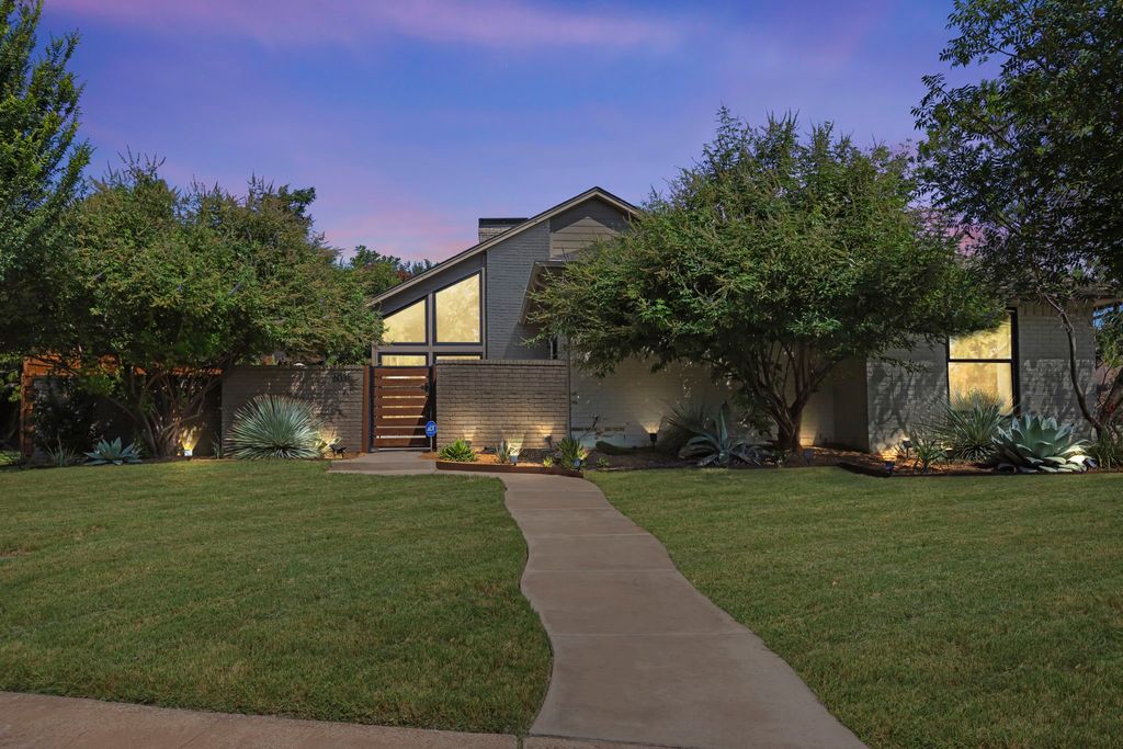6031 Gentle Knoll Lane, Dallas, TX 75248