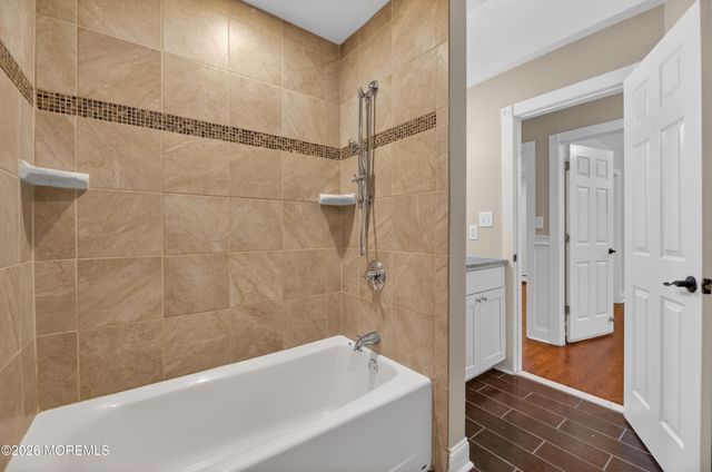 27 Carrs Tavern Road, Millstone, NJ 08510