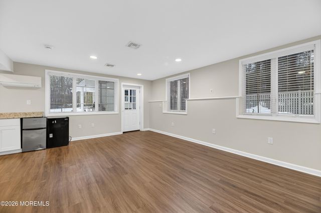 27 Carrs Tavern Road, Millstone, NJ 08510