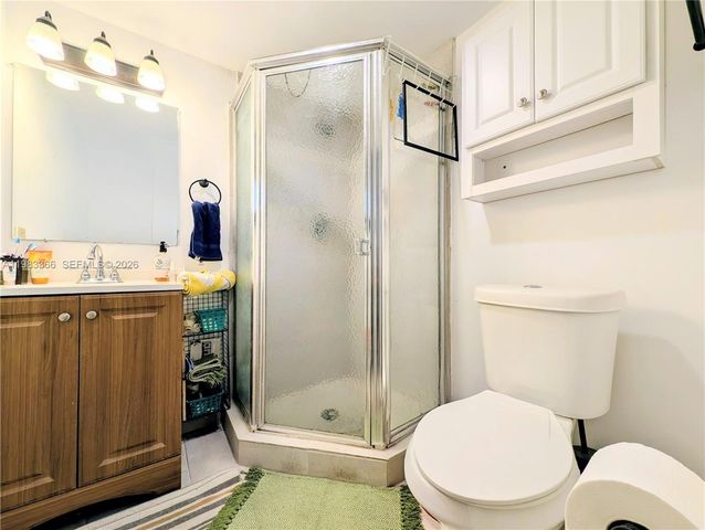 3061 NW 47th Ter 226A, Lauderdale Lakes, FL 33313