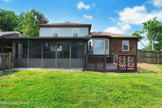 8605 Amerivan Dr, Louisville, KY 40299