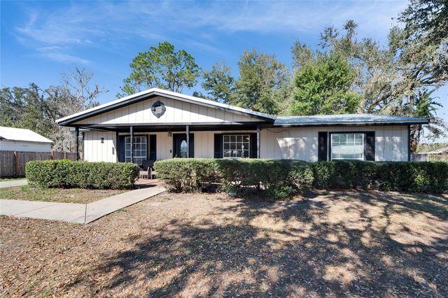 613 4TH STREET NE, Fort Meade, FL 33841