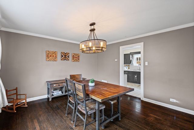 2816 Wenonah Avenue, Berwyn, IL 60402