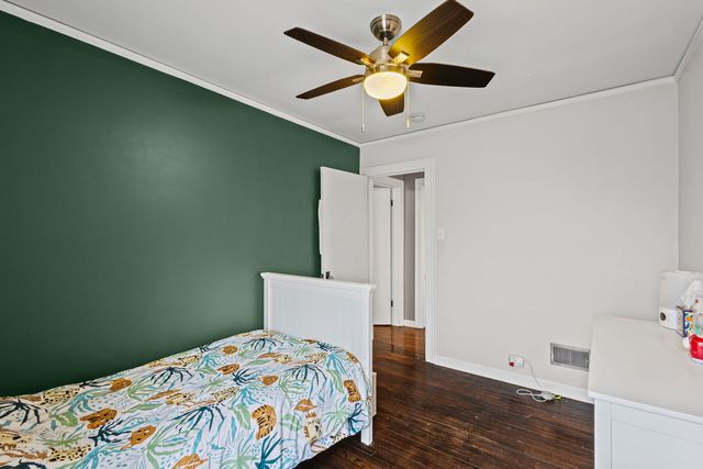 2816 Wenonah Avenue, Berwyn, IL 60402