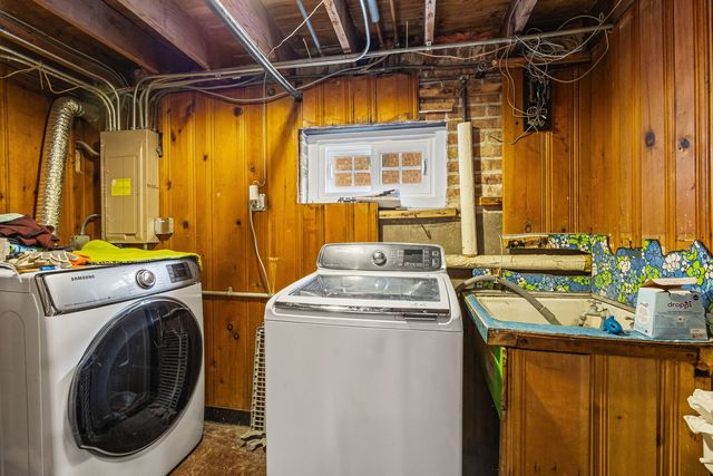 2816 Wenonah Avenue, Berwyn, IL 60402