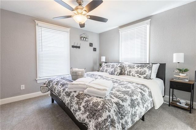 3221 E 11 Street, Kansas City, MO 64127