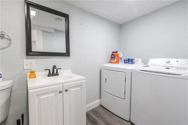 3221 E 11 Street, Kansas City, MO 64127