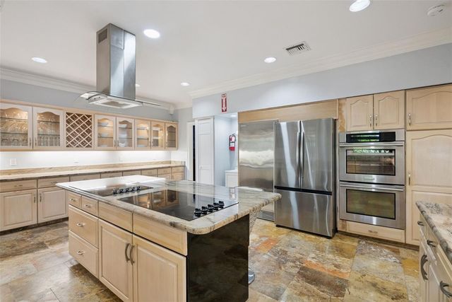 1498 MARKHAM WOODS ROAD, Longwood, FL 32779