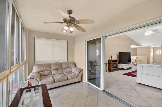 12474 Crystal Pointe Drive 202, Boynton Beach, FL 33437