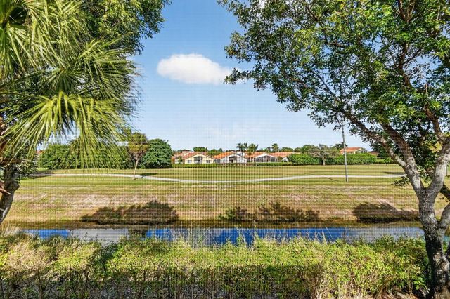 12474 Crystal Pointe Drive 202, Boynton Beach, FL 33437