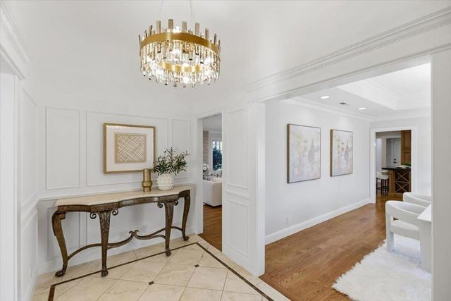 20483 Glen Brae Drive, Saratoga, CA 95070