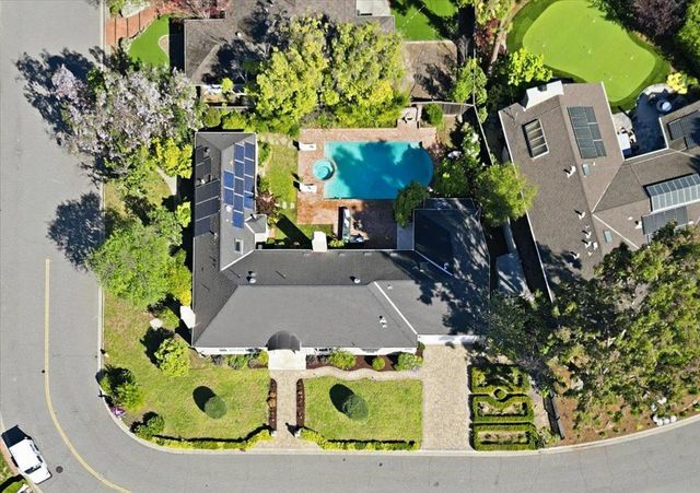 20483 Glen Brae Drive, Saratoga, CA 95070