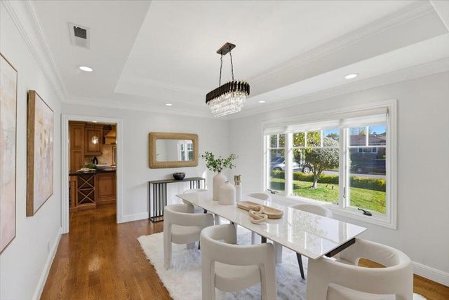 20483 Glen Brae Drive, Saratoga, CA 95070