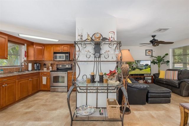 3318 PINEVIEW DRIVE, Holiday, FL 34691